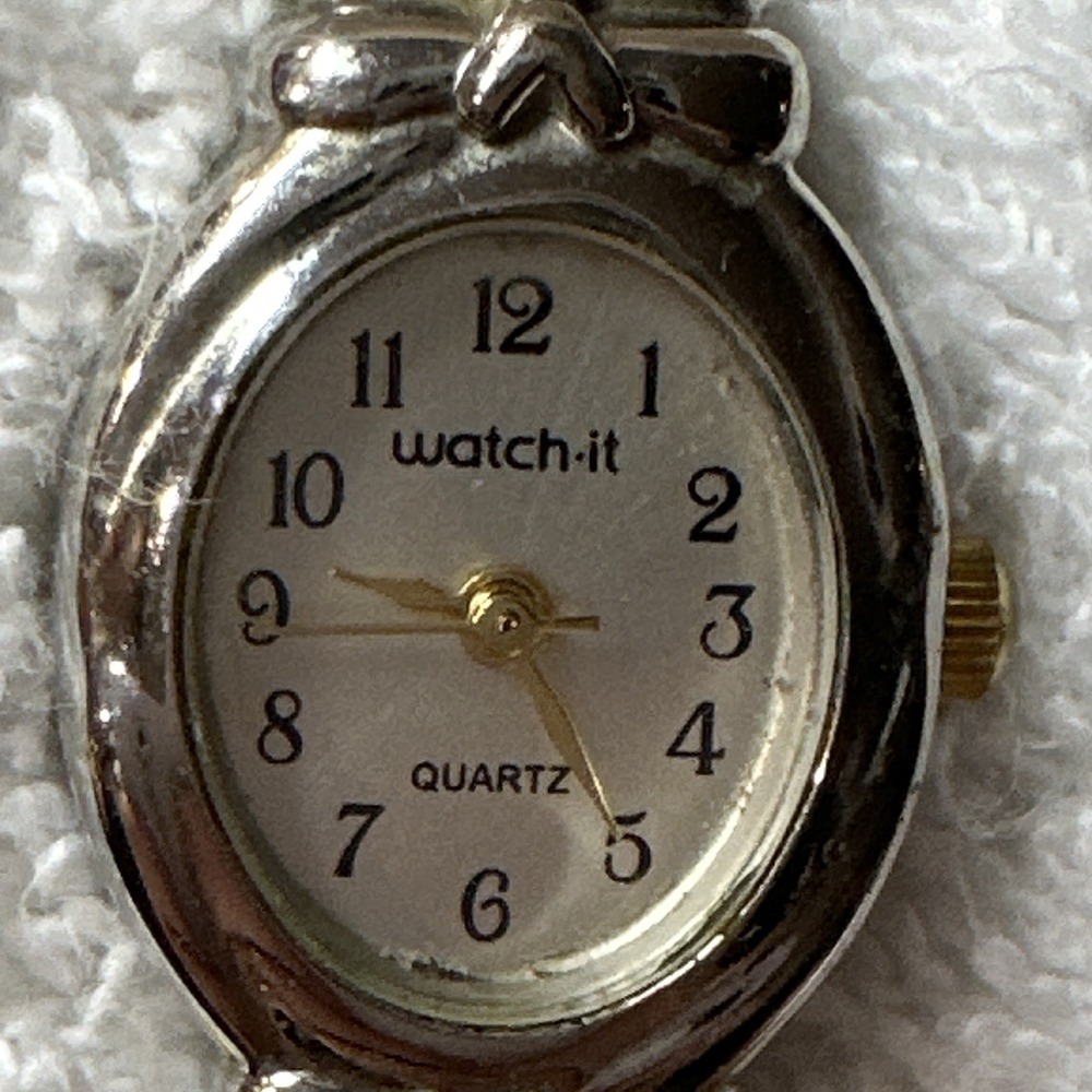 Watch-It Women Quartz Analog Oval Silver Bracelet White Dial Vintage *Untested*
